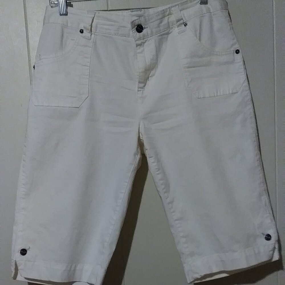 Bill Blass Shorts